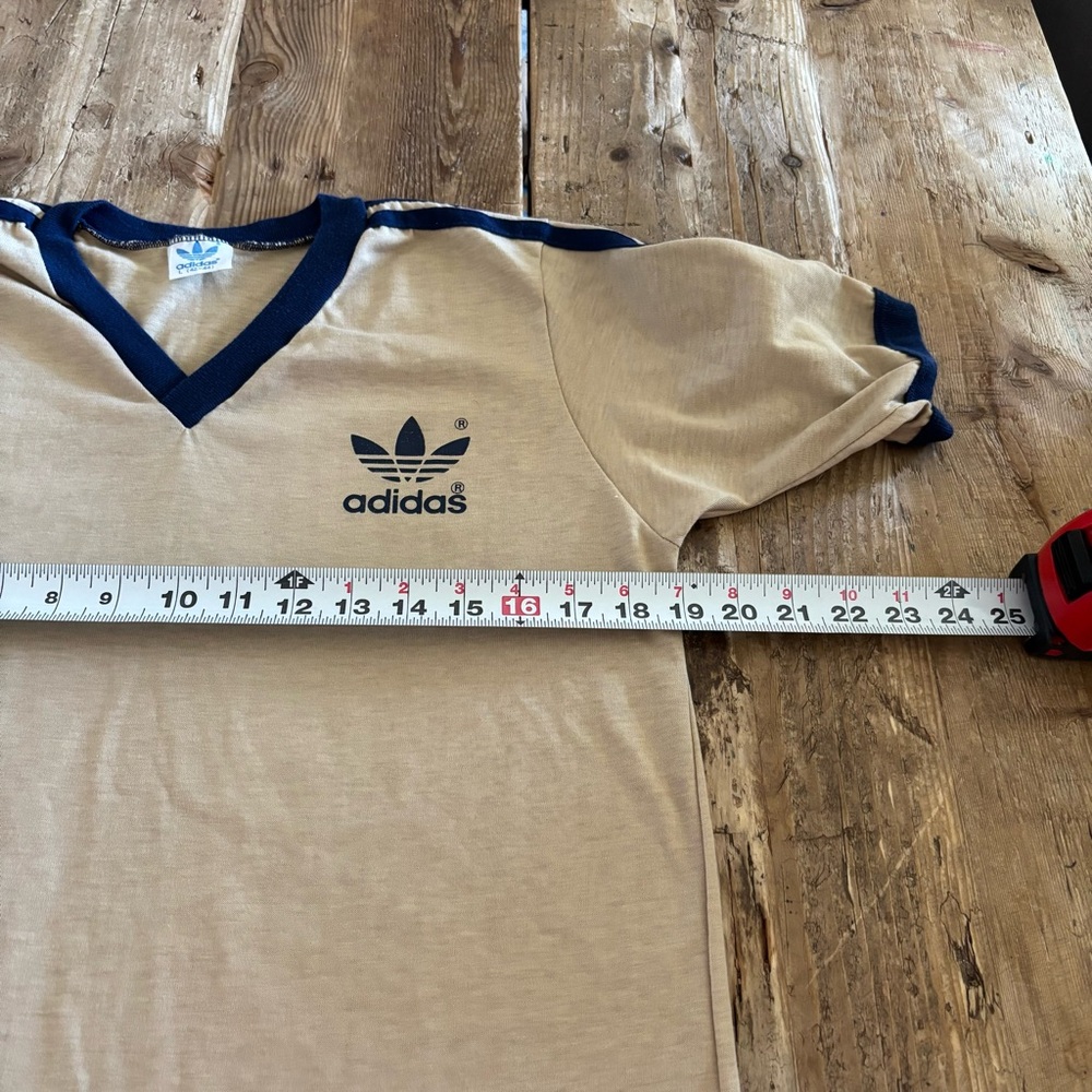 Vintage Adidas Trefoil Ringer V Neck Tan Blue T-Shirt 
USA Single Stitch - Picture 9 of 9